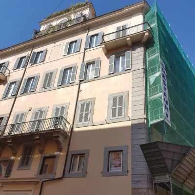 Restauro stabile a via del Corso a Roma