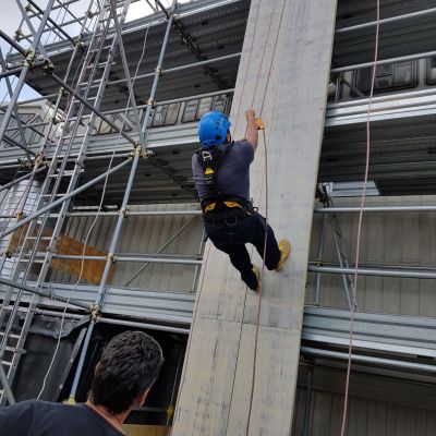 Lavori di ristrutturazione su fune